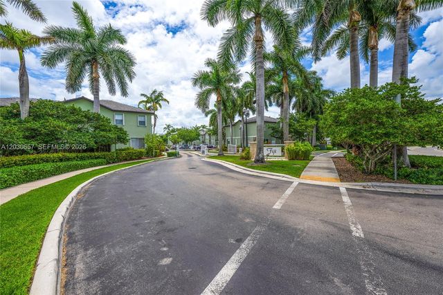 142 SE 28th Terrace 6, Homestead, FL 33033
