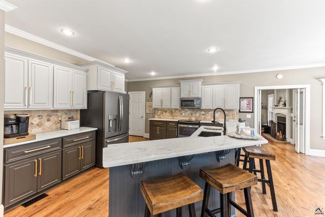 111 Duskmoore Drive, Warner Robins, GA 31088