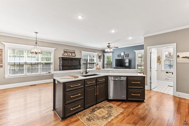 111 Duskmoore Drive, Warner Robins, GA 31088