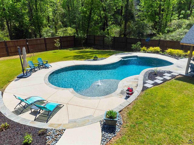 111 Duskmoore Drive, Warner Robins, GA 31088