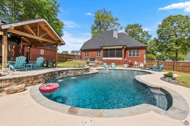 111 Duskmoore Drive, Warner Robins, GA 31088