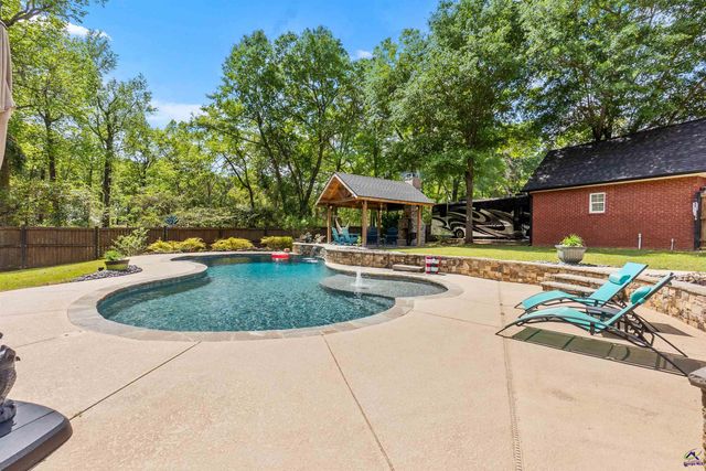 111 Duskmoore Drive, Warner Robins, GA 31088