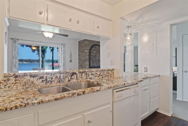 388 Driftwood Court 1A, Azle, TX 76020