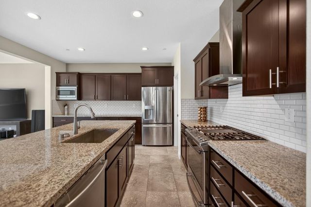 4090 Magenta Bloom Way, Rancho Cordova, CA 95742