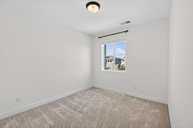 4090 Magenta Bloom Way, Rancho Cordova, CA 95742