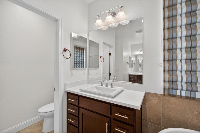 4090 Magenta Bloom Way, Rancho Cordova, CA 95742