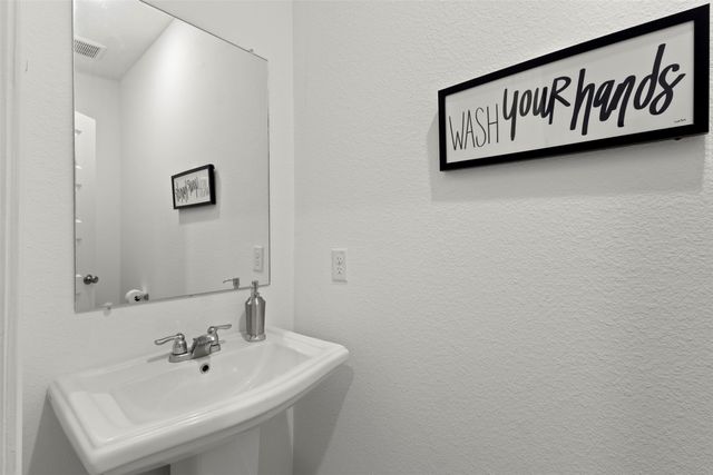 1848 Coronet Avenue, Aubrey, TX 76227