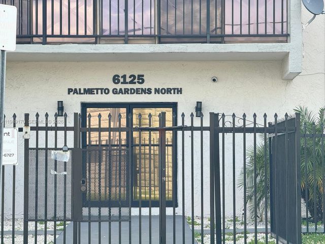 6125 W 20th Avenue 306, Hialeah, FL 33012