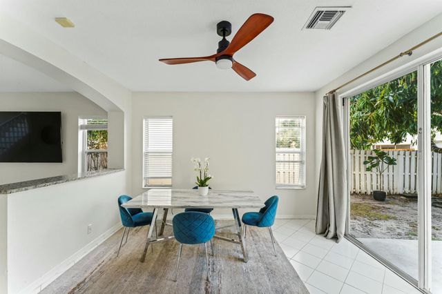 6857 Sugarloaf Key Street, Lake Worth, FL 33467