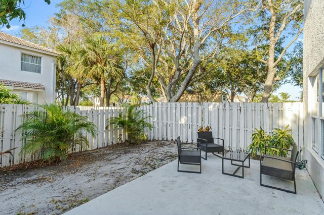 6857 Sugarloaf Key Street, Lake Worth, FL 33467