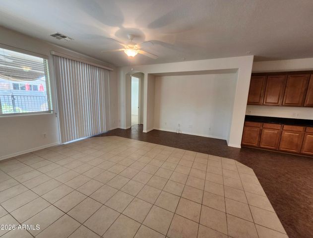 139 W LEATHERWOOD Avenue, Queen Creek, AZ 85140