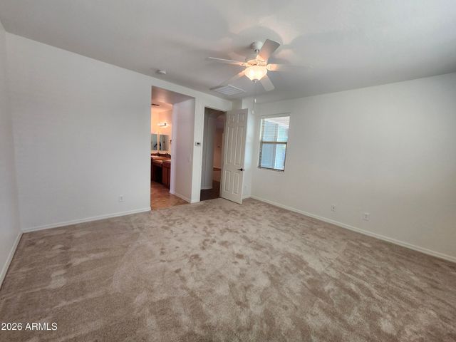 139 W LEATHERWOOD Avenue, Queen Creek, AZ 85140