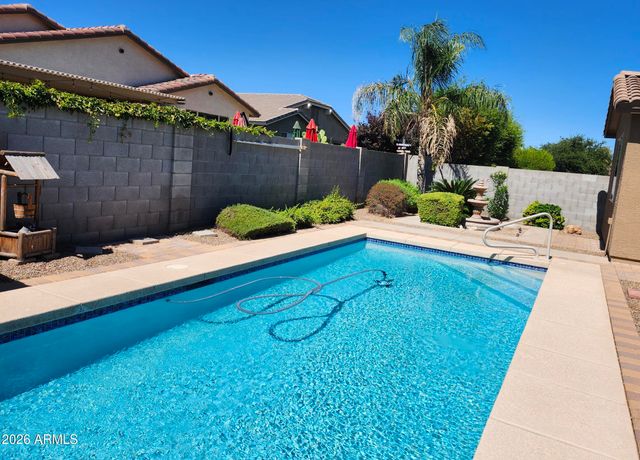 139 W LEATHERWOOD Avenue, Queen Creek, AZ 85140