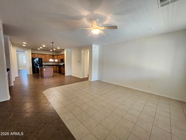 139 W LEATHERWOOD Avenue, Queen Creek, AZ 85140
