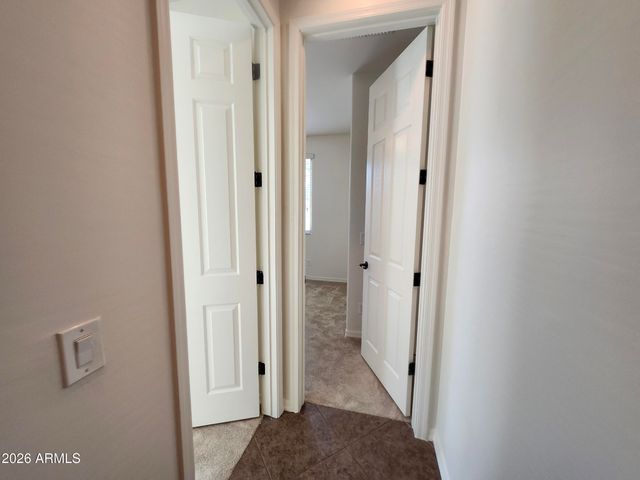 139 W LEATHERWOOD Avenue, Queen Creek, AZ 85140