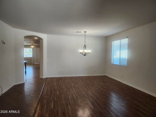 139 W LEATHERWOOD Avenue, Queen Creek, AZ 85140