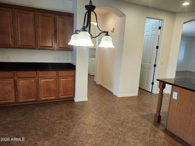 139 W LEATHERWOOD Avenue, Queen Creek, AZ 85140