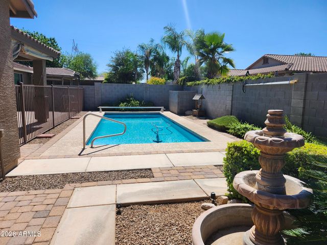 139 W LEATHERWOOD Avenue, Queen Creek, AZ 85140