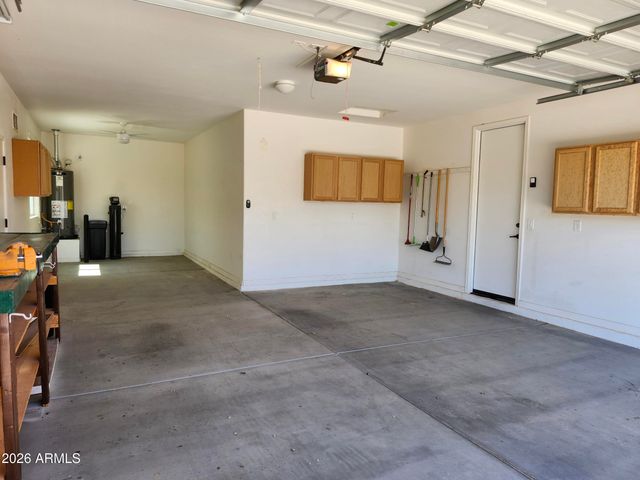 139 W LEATHERWOOD Avenue, Queen Creek, AZ 85140
