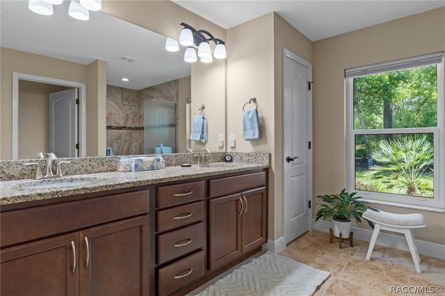 14 Redbay Court E, Homosassa, FL 34446