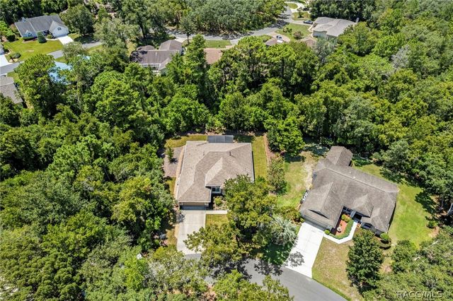 14 Redbay Court E, Homosassa, FL 34446