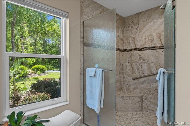 14 Redbay Court E, Homosassa, FL 34446