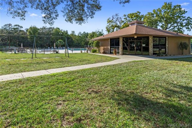 14 Redbay Court E, Homosassa, FL 34446