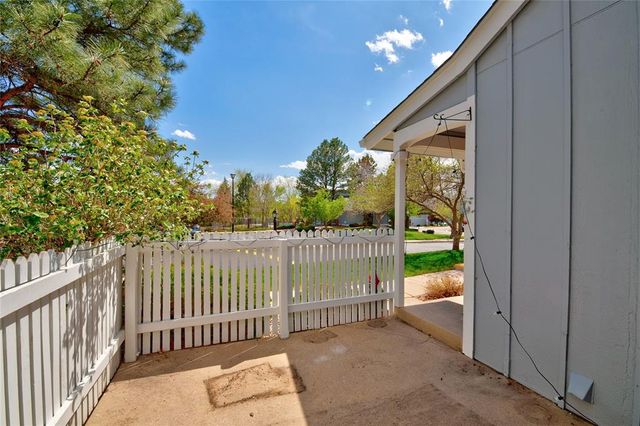2660 Hatch Circle, Colorado Springs, CO 80918