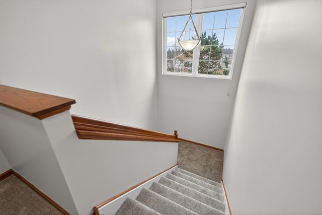 1293 Georgetown Way, Vernon Hills, IL 60061