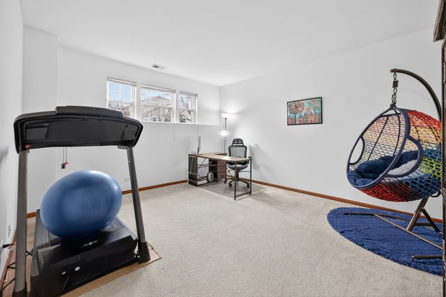 1293 Georgetown Way, Vernon Hills, IL 60061