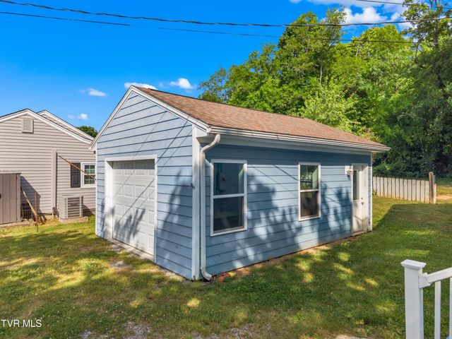 427 Juniper Street, Greeneville, TN 37745