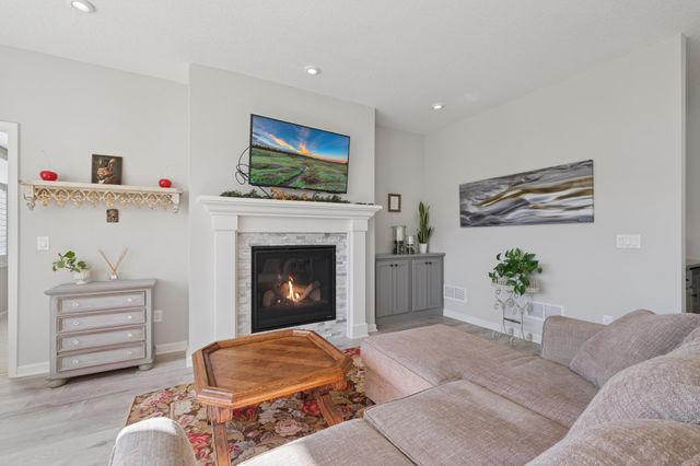 6737 Bellflower Drive, Excelsior, MN 55331