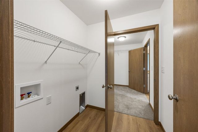 3032 Teton Street SW, Cedar Rapids, IA 52404