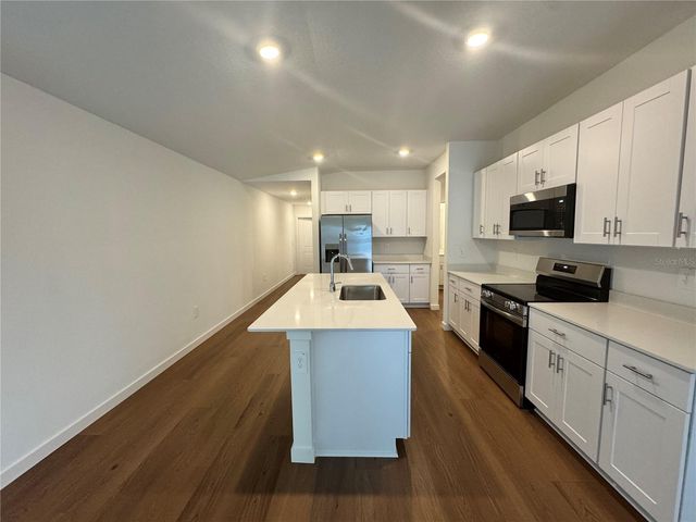 3784 NE 32ND COURT, Ocala, FL 34479
