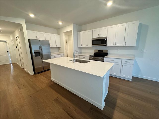 3784 NE 32ND COURT, Ocala, FL 34479
