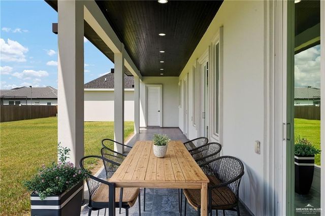 13819 N 34th Lane, Mcallen, TX 78504