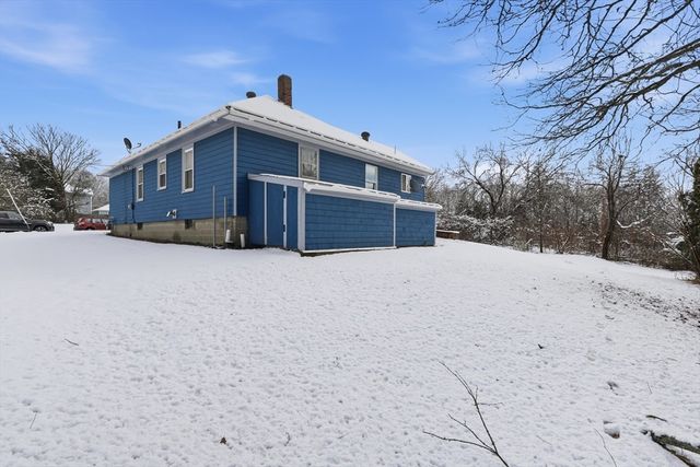 14 Sycamore, Fairhaven, MA 02719