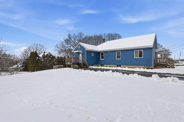 14 Sycamore, Fairhaven, MA 02719