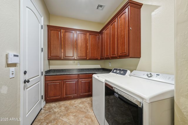 758 E SUNBURST Lane, Tempe, AZ 85284