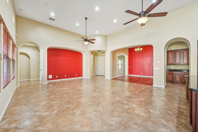 758 E SUNBURST Lane, Tempe, AZ 85284