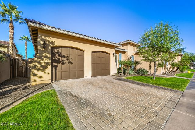 758 E SUNBURST Lane, Tempe, AZ 85284