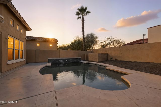 758 E SUNBURST Lane, Tempe, AZ 85284