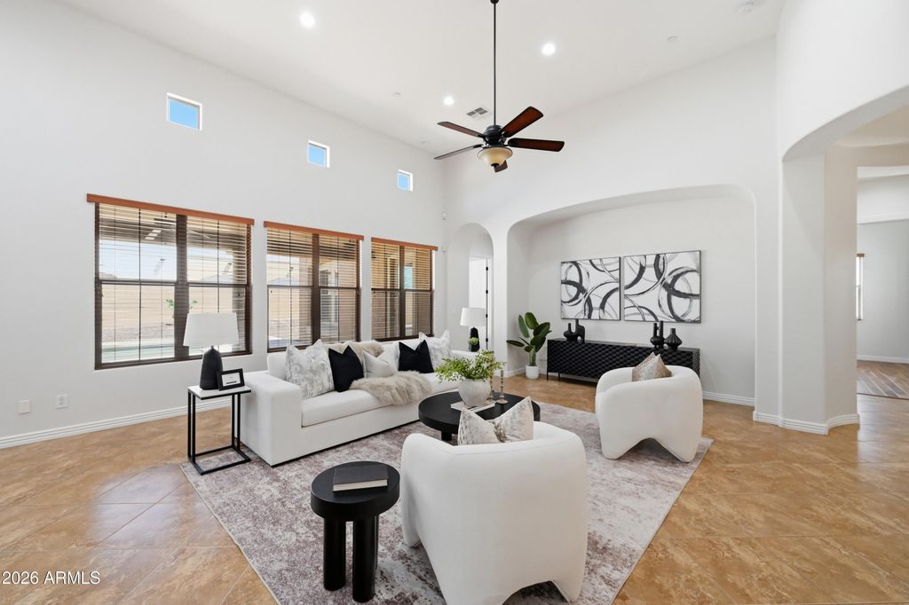 758 E SUNBURST Lane, Tempe, AZ 85284 — photo 4