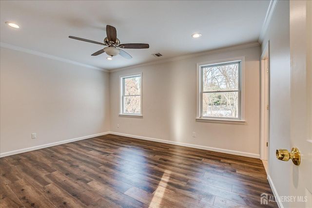 83 Sagamore Avenue, Edison, NJ 08820