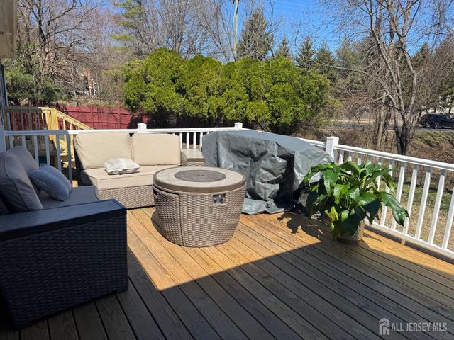 83 Sagamore Avenue, Edison, NJ 08820