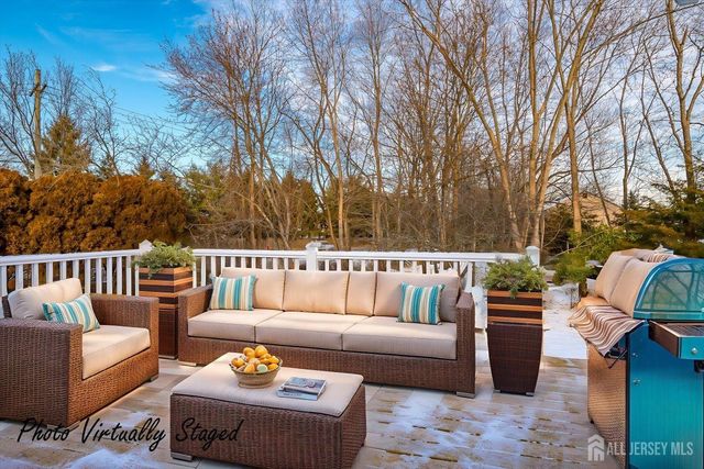 83 Sagamore Avenue, Edison, NJ 08820