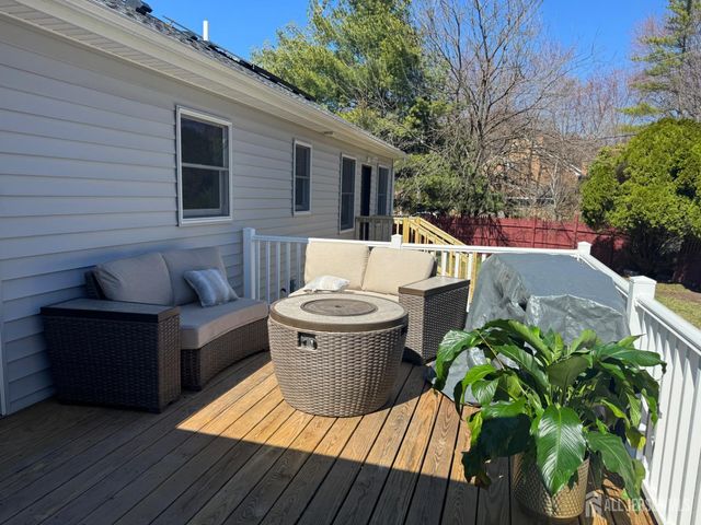 83 Sagamore Avenue, Edison, NJ 08820