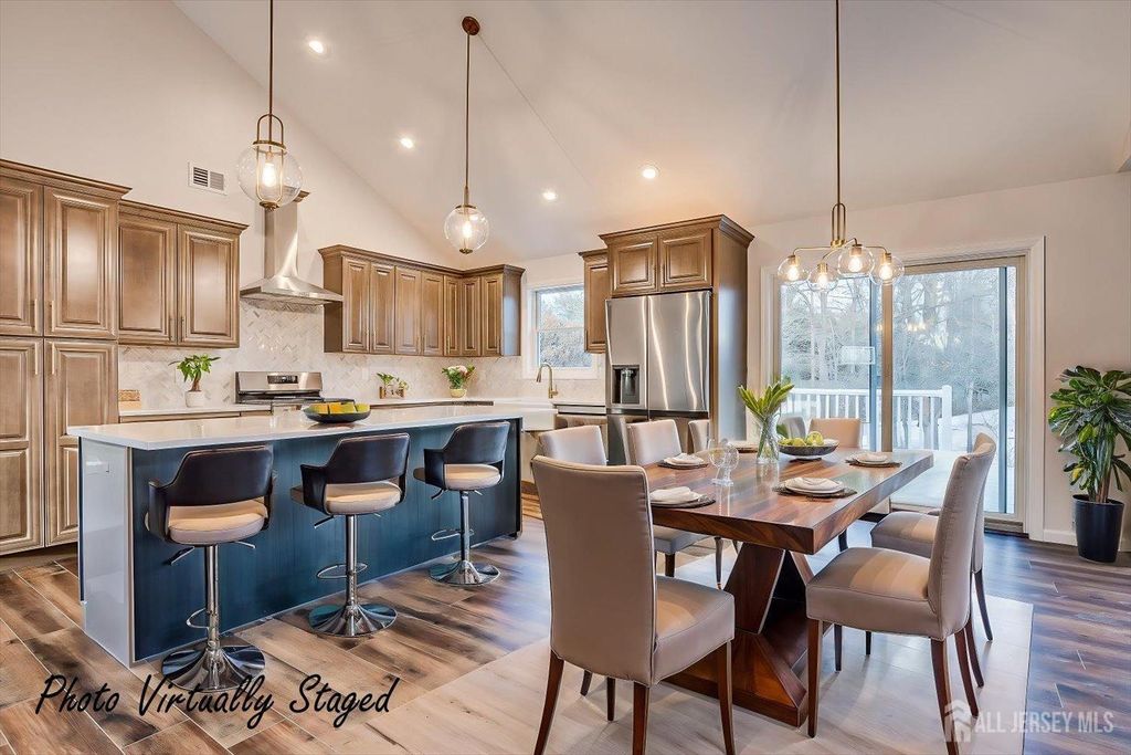 83 Sagamore Avenue, Edison, NJ 08820