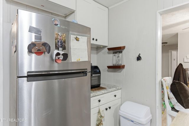 3810 Thrall Rd, Knoxville, TN 37918