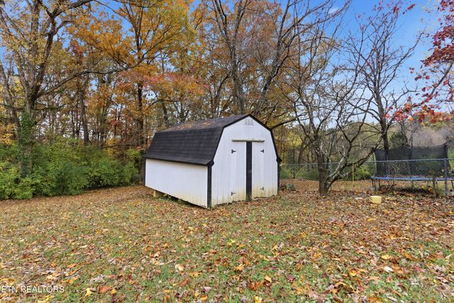 3810 Thrall Rd, Knoxville, TN 37918